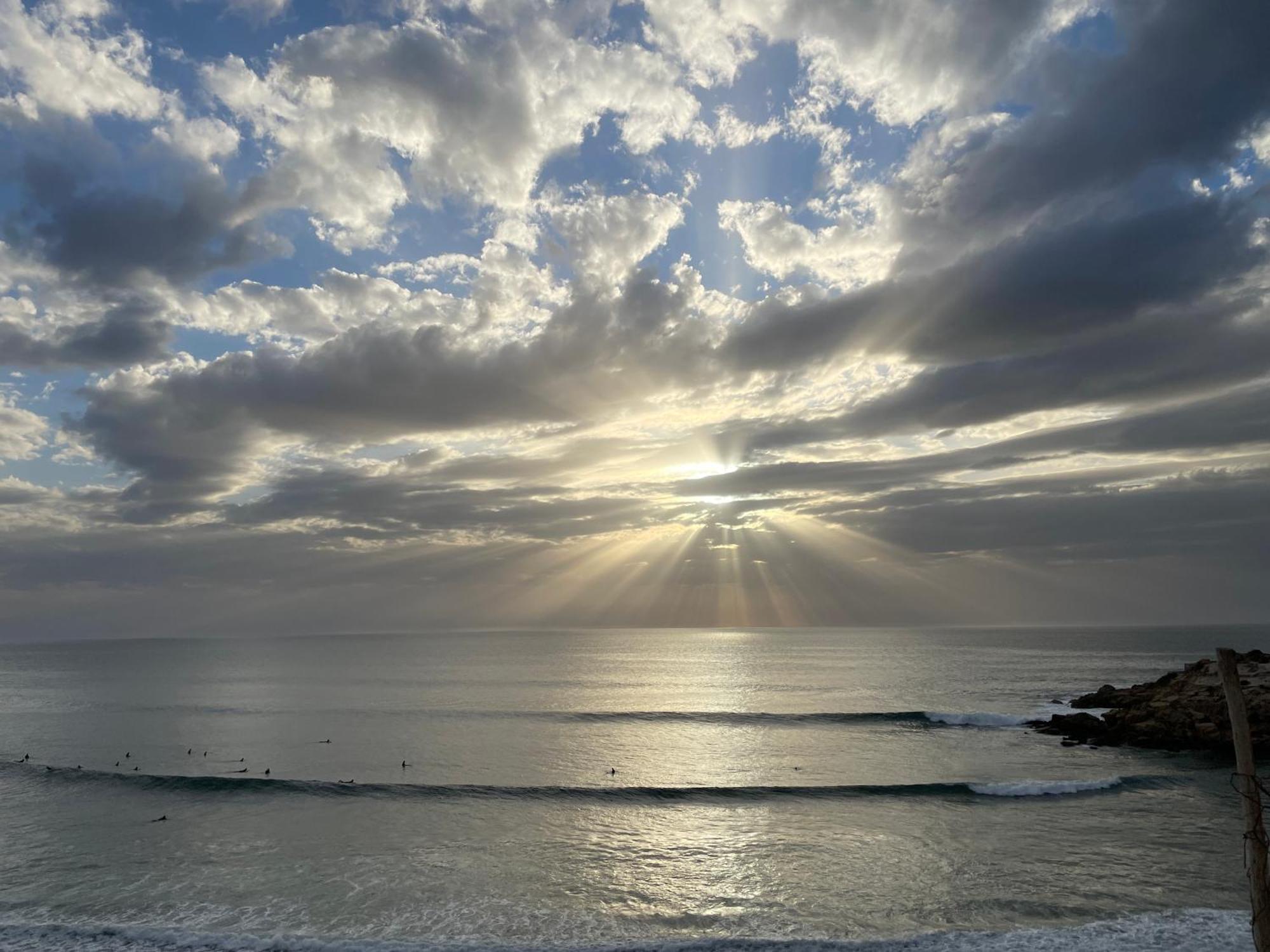 Aman Surf Paddle Yoga Hotel Imszuan Kültér fotó